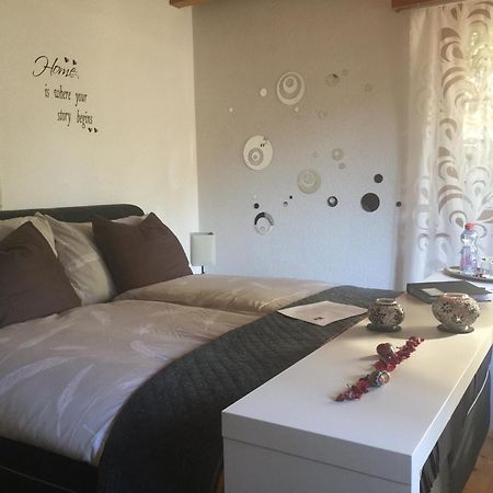 Bed & Breakfast Region Murtensee Münchenwiler Esterno foto