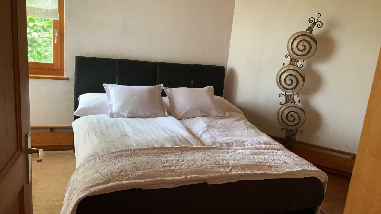 Bed & Breakfast Region Murtensee Münchenwiler Esterno foto